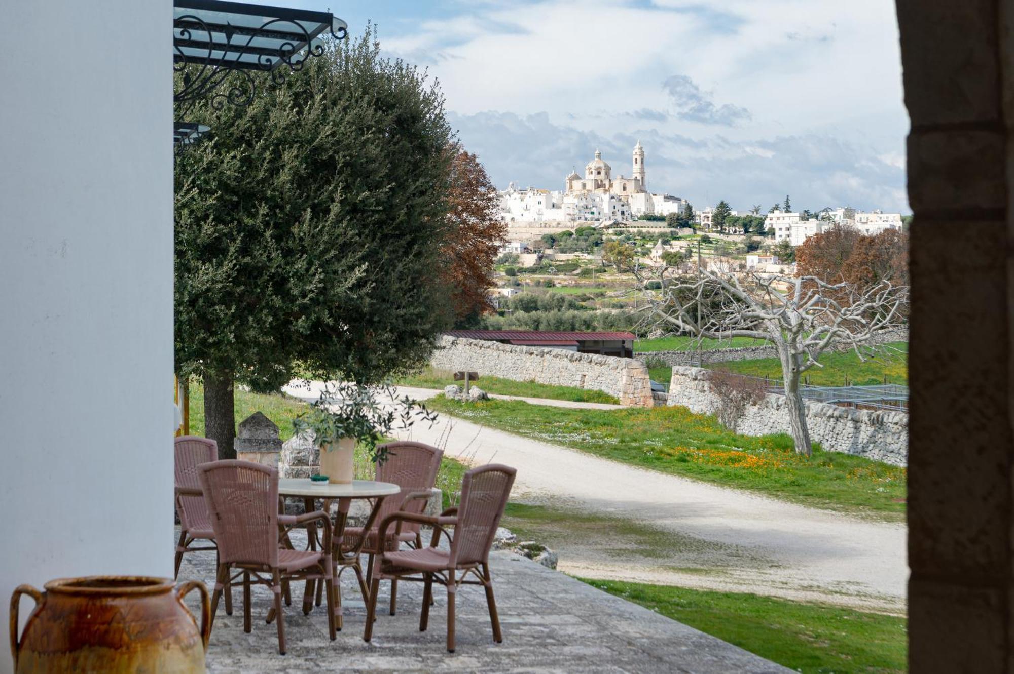 Agriturismo Masseria Aprile Локоротондо Екстериор снимка